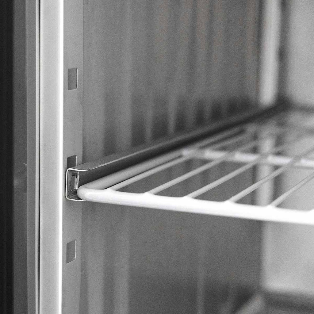 Saladette / 3-fach mit Klappdeckel, 1365 x 700 mm