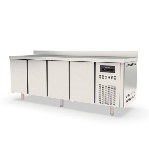 TOPLINE Kühltisch / 4-fach GN1/1 mit 4 Türen & Aufkantung, 2245 x 700 mm